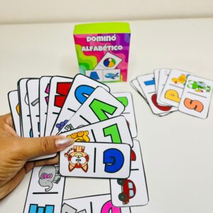 Dominó alfabético
